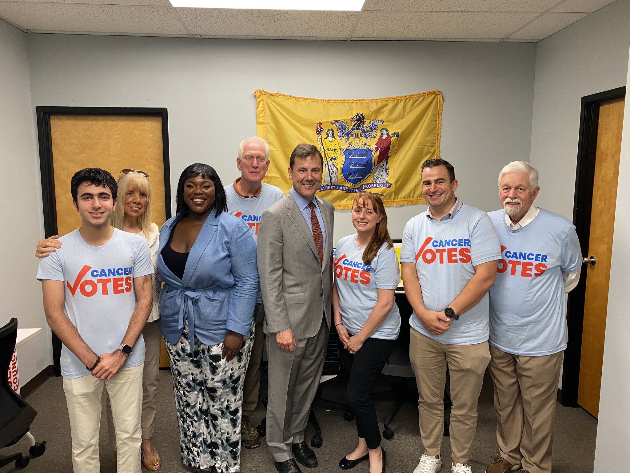 volunteers at cancer votes