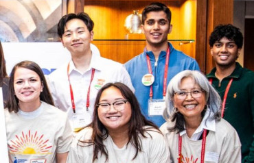 Asian American Pacific Island Volunteer Caucus Members at Leadership Summit
